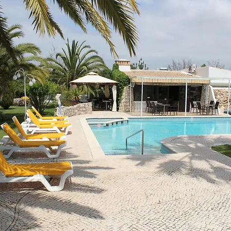 Quinta Dos Oliveiras 4*