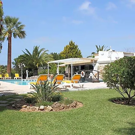 Quinta Dos Oliveiras 4*