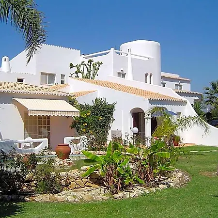 Quinta Dos Oliveiras 4*