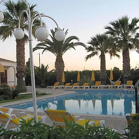 Quinta Dos Oliveiras Bed & Breakfast