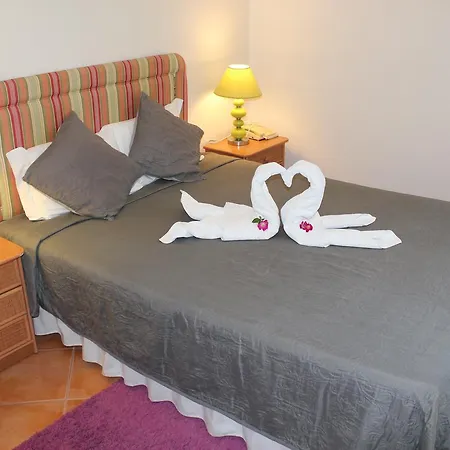Bed & Breakfast Quinta Dos Oliveiras 4*