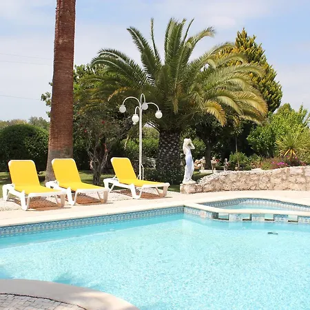 Quinta Dos Oliveiras 4* Карвоейру